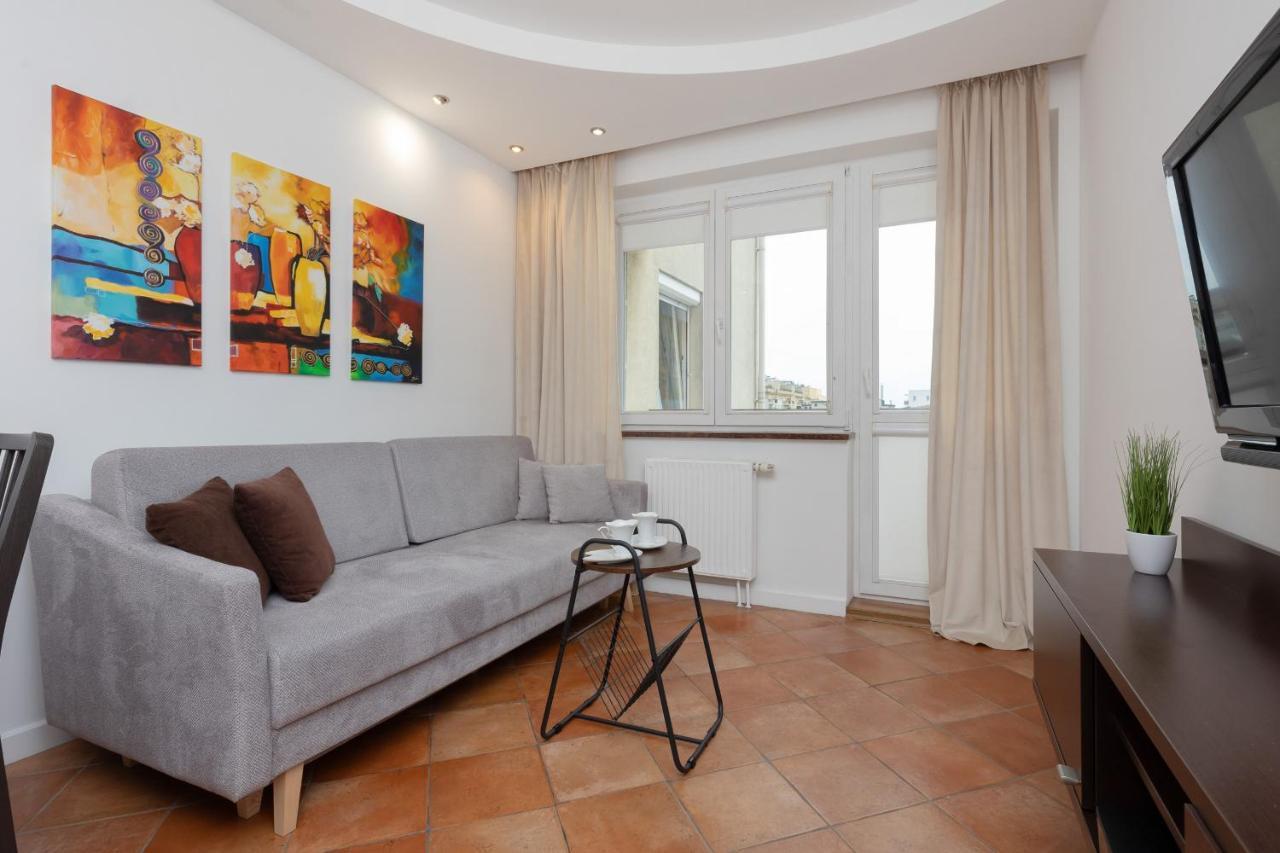 Cozy Apartment With Parking In Warsaw Ursus By Noclegi Renters Ngoại thất bức ảnh