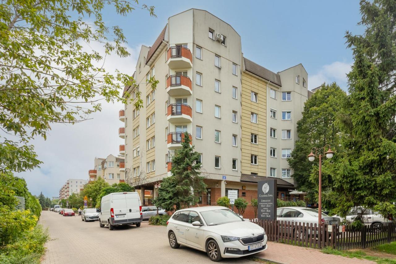 Cozy Apartment With Parking In Warsaw Ursus By Noclegi Renters Ngoại thất bức ảnh