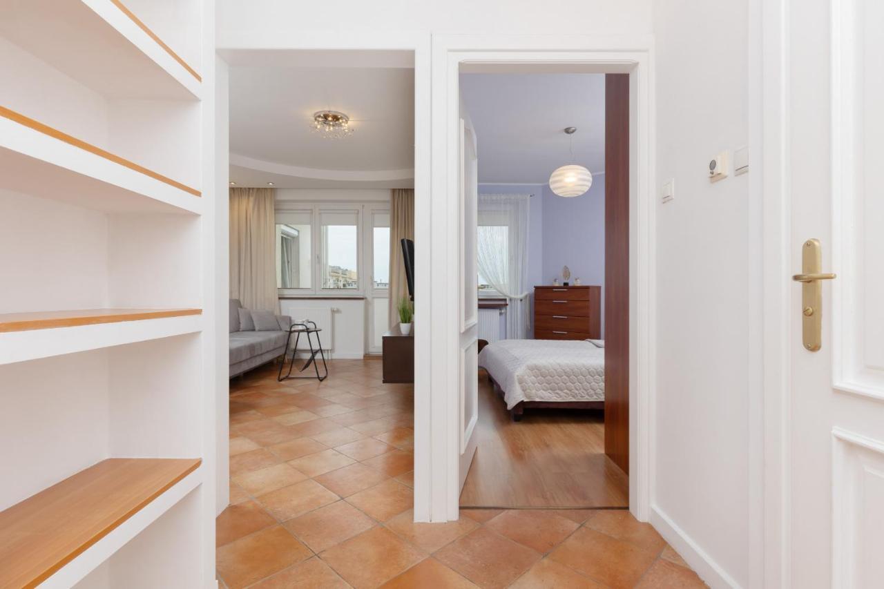 Cozy Apartment With Parking In Warsaw Ursus By Noclegi Renters Ngoại thất bức ảnh