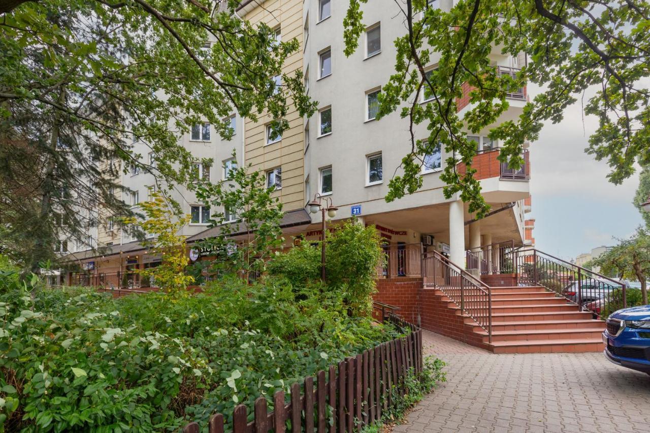 Cozy Apartment With Parking In Warsaw Ursus By Noclegi Renters Ngoại thất bức ảnh